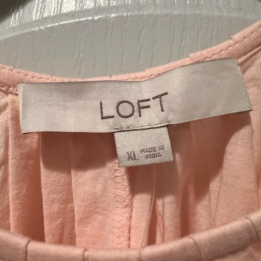LOFT Soft Coral Blouse XL - Picture 2 of 3